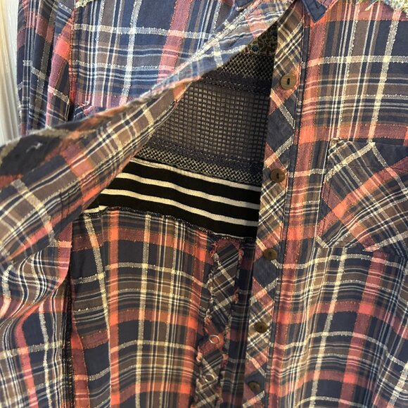 Free People We The Free Paneled Pink & Blue Plaid Shirt Size Medium - Picture 6 of 11